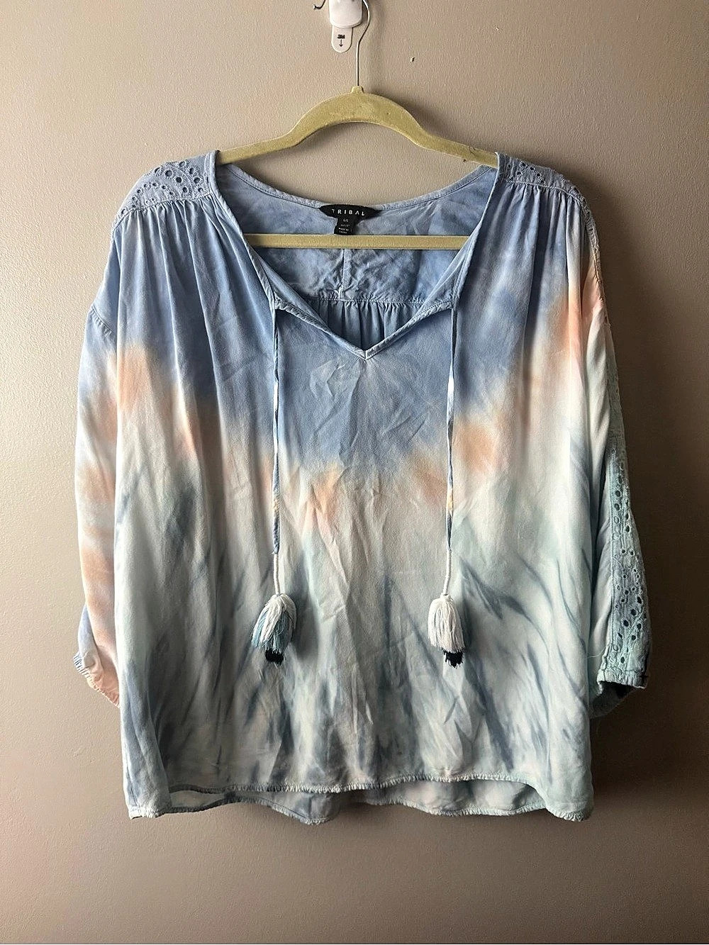 Tribal Tie-Dye Tunic With Eyelet Detail Large